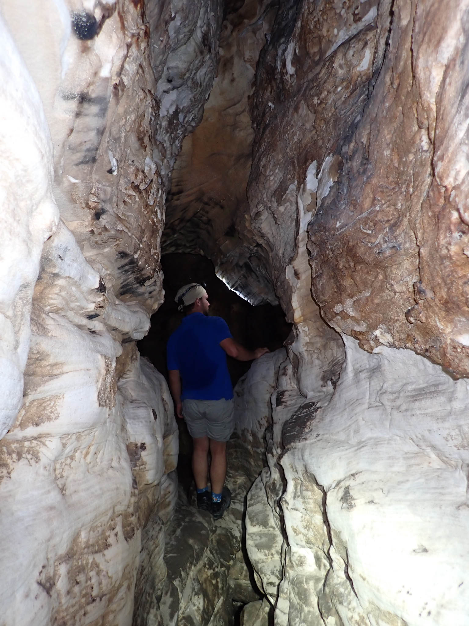 Tartarus Cave JJ