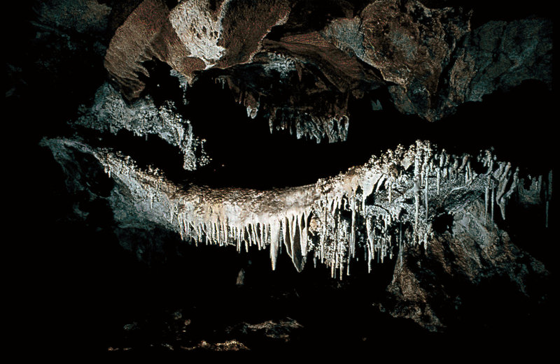 Arbrie Botha cave