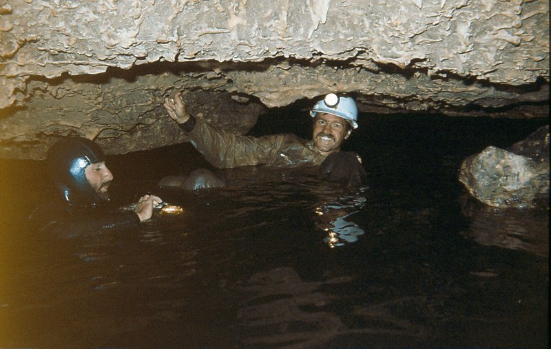 Dup and Apple   Onmeetbare