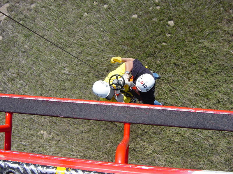 Oryx hoisting practice at Ysterplaat 00359