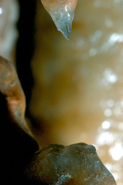 Cango 3 Easterscan0013