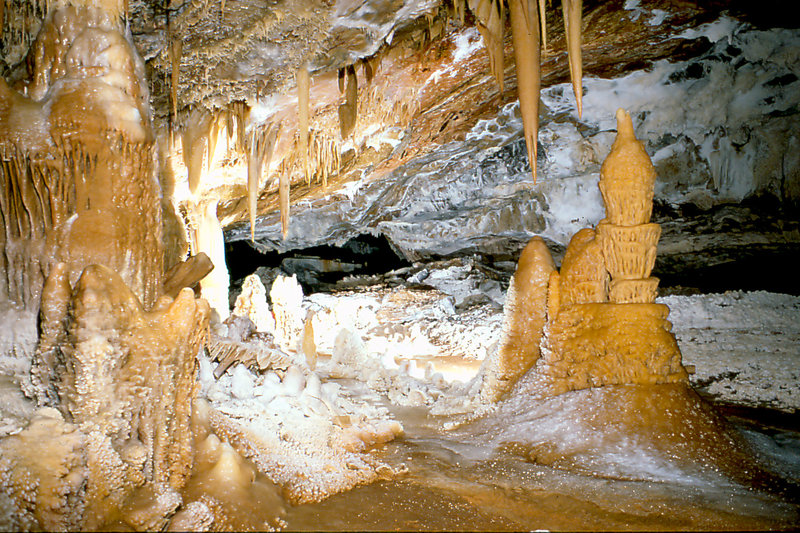 Cango 3 Ice Palace 03