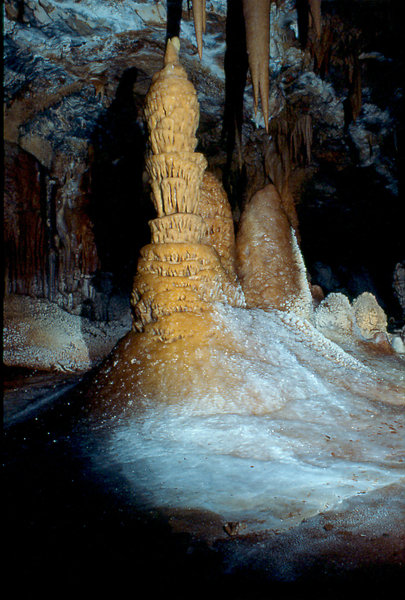 column in large chamber Cango 3 Easter 1980