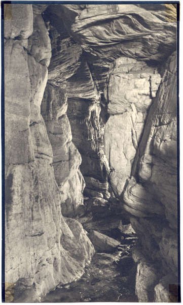 Moore p10 Tartarus Cave