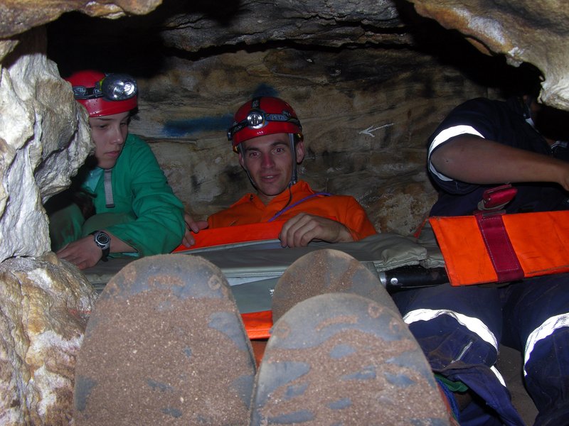 Clovelly Cave rescue practice in progress DSCN5258