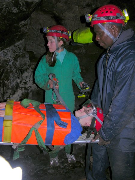 Clovelly Cave rescue practice in progress DSCN5274